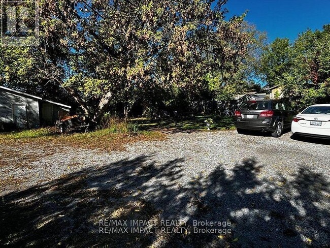 property at 292 William St E