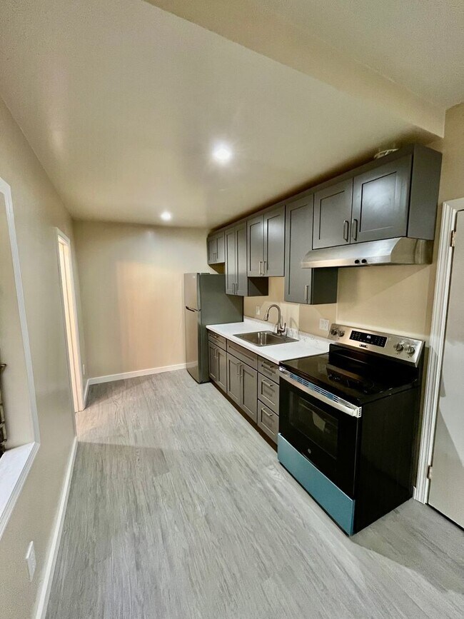 4307-4311 Irving St-Unit -4307 in San Francisco, CA - Building Photo - Building Photo