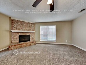 5555 Rocky Mountain Rd in Fort Worth, TX - Foto de edificio - Building Photo