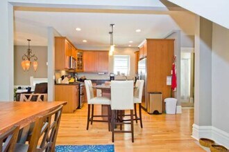 1156 N Logan St, Unit Apt 2 in Denver, CO - Building Photo - Building Photo