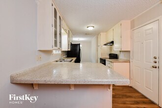 612 Mesa Dr in Euless, TX - Building Photo - Building Photo