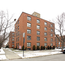 2600 W Rascher Ave Apartments