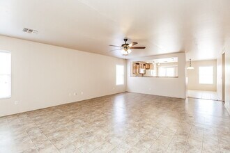 4090 E Silverbell Rd in Queen Creek, AZ - Building Photo - Building Photo