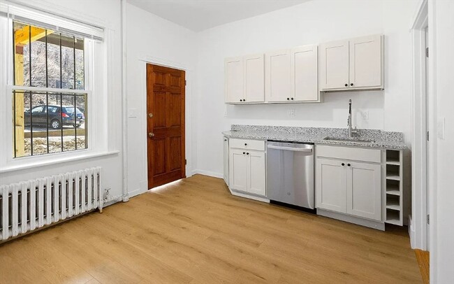 868 Huntington Ave, Unit 1 in Boston, MA - Building Photo - Building Photo