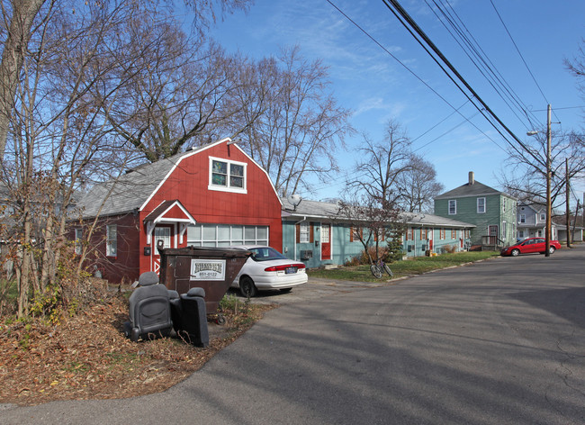 112 N College Ave in Oxford, OH - Building Photo - Building Photo