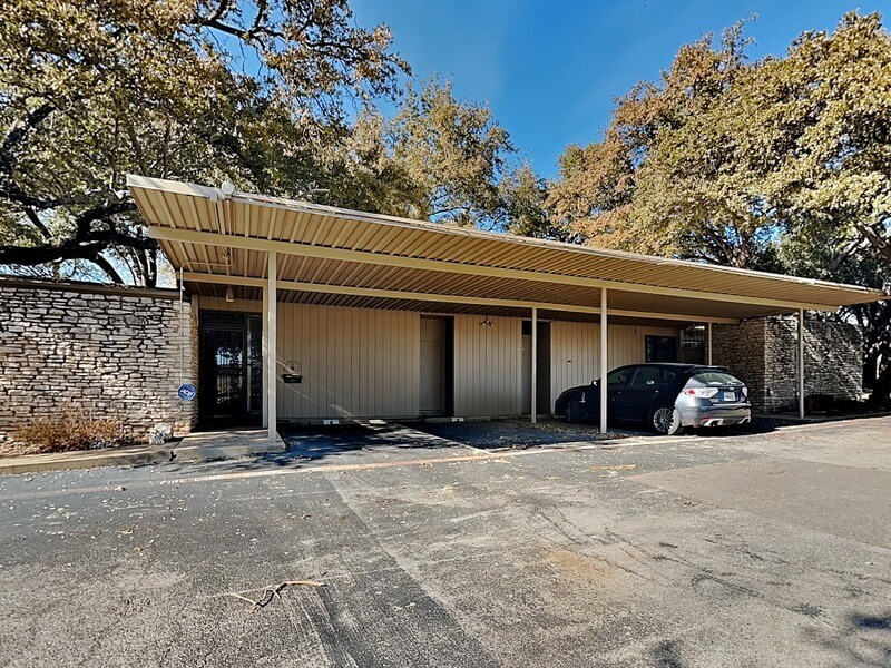 4500 Westridge Ave in Fort Worth, TX - Building Photo