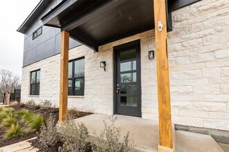 110 Clark Ln in Stephenville, TX - Building Photo - Building Photo