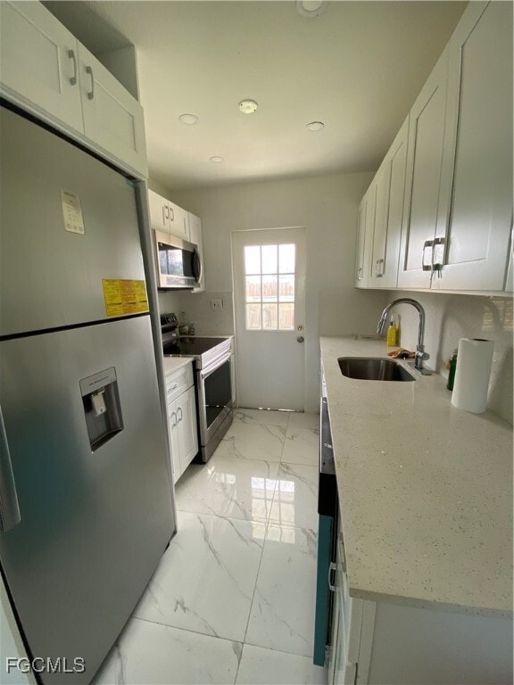 property at 21043 Gladis Ave