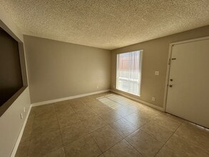 859 S Ext Rd in Mesa, AZ - Building Photo - Building Photo