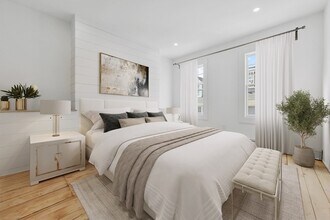 31 Pleasant St, Unit 1 in Boston, MA - Foto de edificio - Building Photo