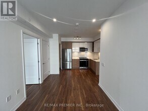 50 Dunfield Ave in Toronto, ON - Building Photo - Building Photo