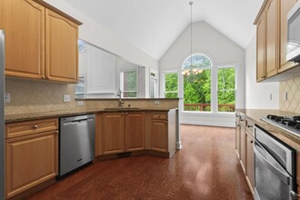12762 Waterside Dr in Alpharetta, GA - Building Photo - Building Photo