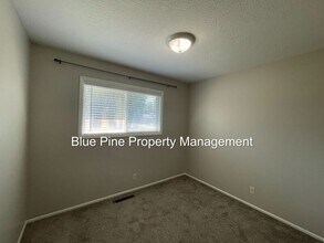 740 Terrace Dr in Idaho Falls, ID - Building Photo - Building Photo