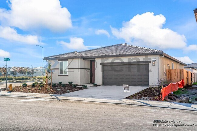 1797 Eagle River Ave in Manteca, CA - Foto de edificio - Building Photo