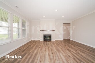 3602 Chalmers Dr in Bargersville, IN - Foto de edificio - Building Photo