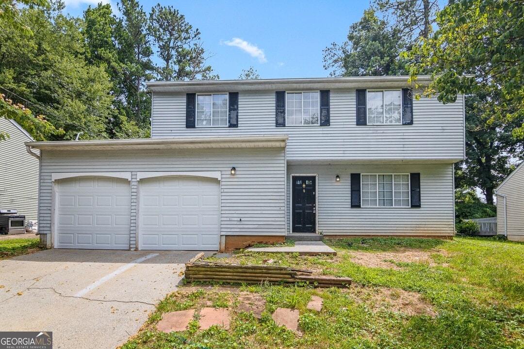 5100 Rockborough Trail NW in Norcross, GA - Building Photo