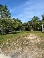 509 5th Ln in Midway Park, NC - Building Photo