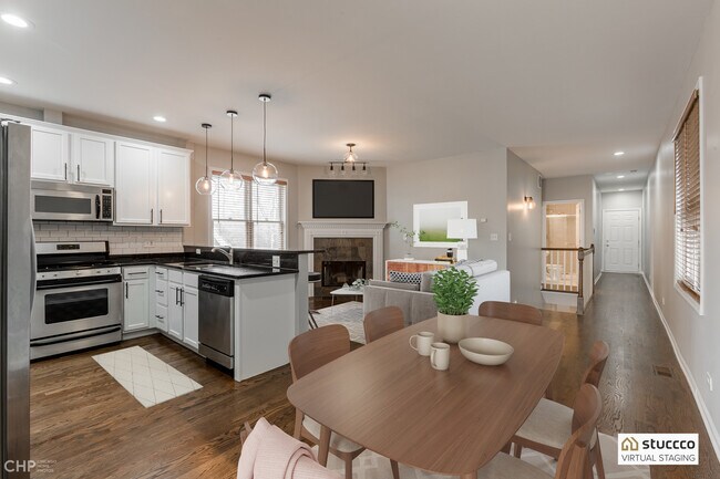 2701 N Campbell Ave in Chicago, IL - Building Photo - Building Photo