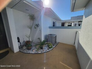 335 Paradise Blvd in Melbourne, FL - Building Photo - Building Photo