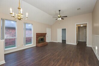 2221 Baretta Dr in Mesquite, TX - Building Photo - Building Photo