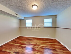 10136 Corona Ln in Plain City, OH - Foto de edificio - Building Photo