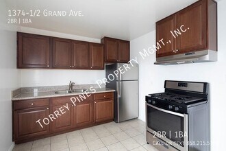 1374 1/2 Grand Ave in San Diego, CA - Building Photo - Building Photo