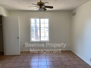 4022 E Pecan Rd in Phoenix, AZ - Building Photo - Building Photo