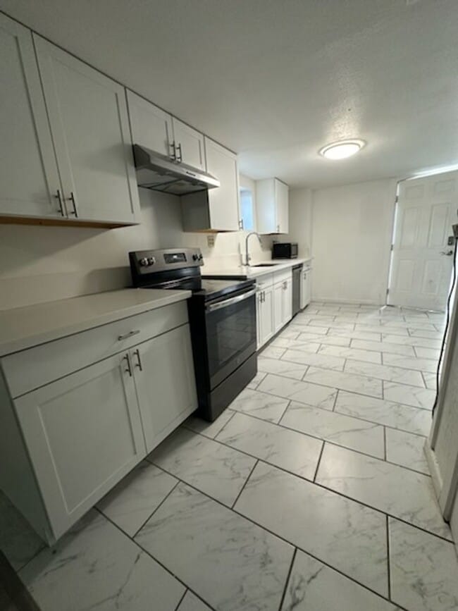 property at 4064 S Broadway