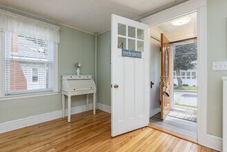 61 Elsmere Ave in South Portland, ME - Building Photo - Building Photo