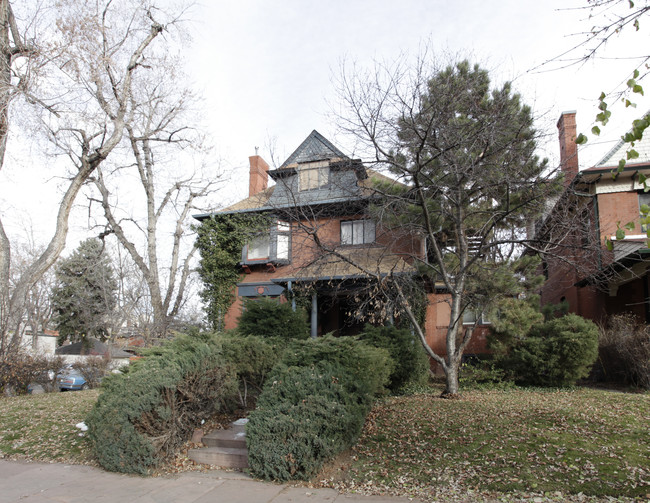 872-874 Clarkson St in Denver, CO - Foto de edificio - Building Photo