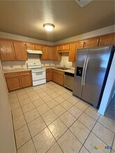 104 Castellon Ct in Killeen, TX - Building Photo - Building Photo