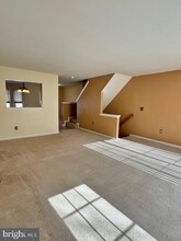 2718 Equestrian Dr in York, PA - Building Photo - Building Photo