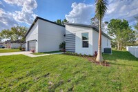 141 Barrington Dr in Poinciana, FL - Foto de edificio - Building Photo