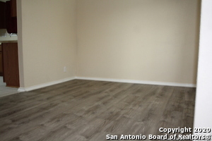 2220 Fitch Dr in New Braunfels, TX - Foto de edificio - Building Photo