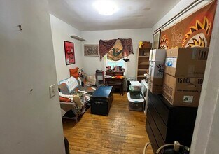 109 R Beacon St-Unit -1 in Somerville, MA - Building Photo - Building Photo