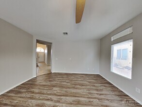 7224 Rustic Meadow St in Las Vegas, NV - Building Photo - Building Photo