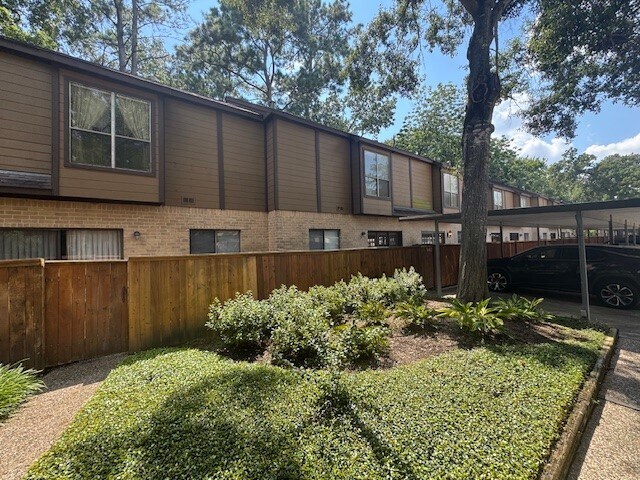 11711 Memorial Dr in Houston, TX - Building Photo - Building Photo