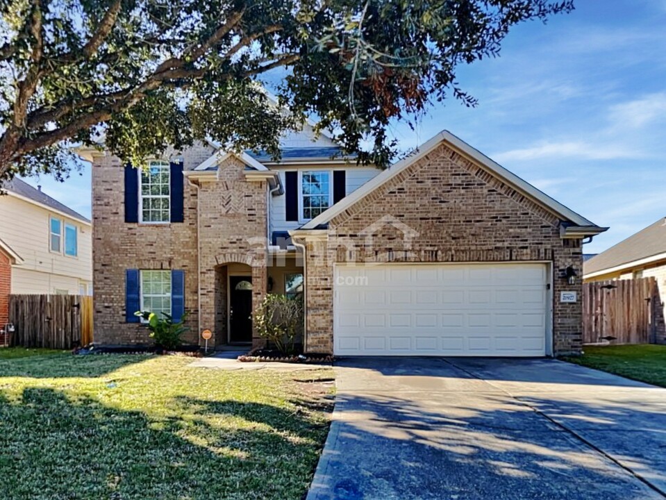 21927 Saragosa Pond Ln in Spring, TX - Building Photo