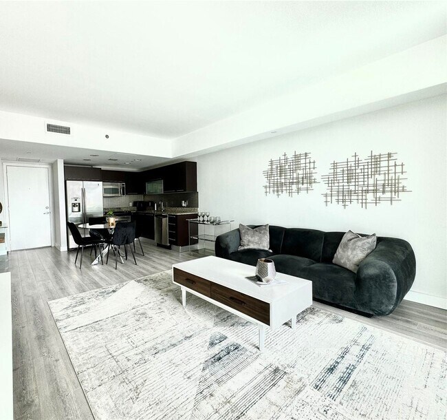 951 Brickell Ave in Miami, FL - Building Photo - Building Photo