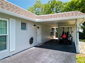 9 Knights Bridge Rd in Naples, FL - Foto de edificio - Building Photo