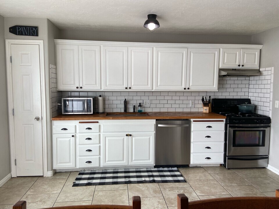649 Countryside Ave in Rexburg, ID - Building Photo