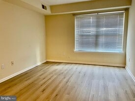 45021 Bennett Pl in Churchville, PA - Building Photo