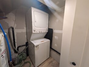 198 Wright Av in Belleville, ON - Building Photo - Building Photo