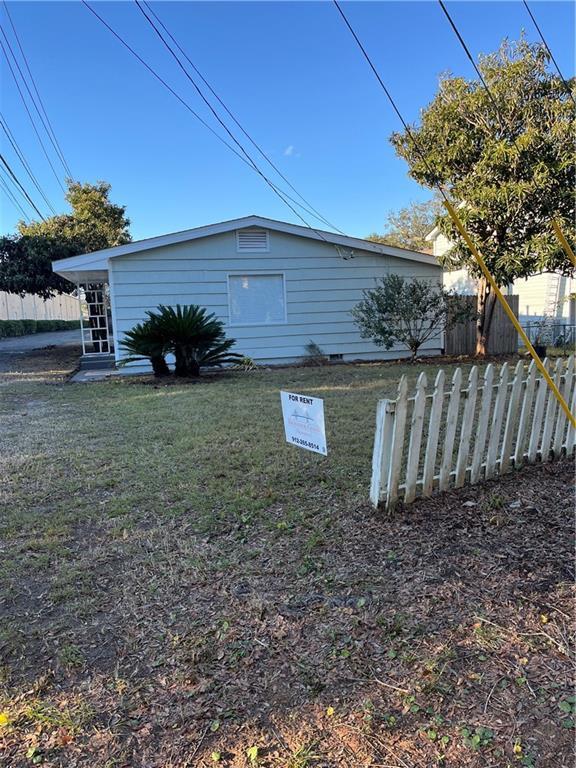 101 St Simons Ave in St. Simons Island, GA - Building Photo - Building Photo