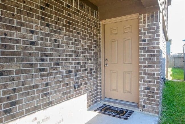 9930 Swallow Dr in Conroe, TX - Building Photo - Building Photo