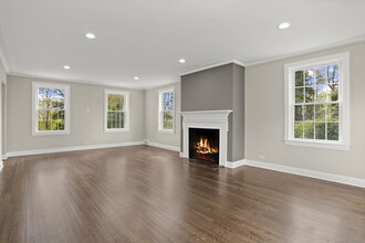 1191 Smith Ridge Rd in New Canaan, CT - Building Photo - Building Photo
