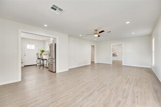 923 E 36th St in Houston, TX - Building Photo - Building Photo