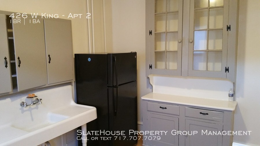 426 W King St-Unit -Apt 2 in Lancaster, PA - Building Photo