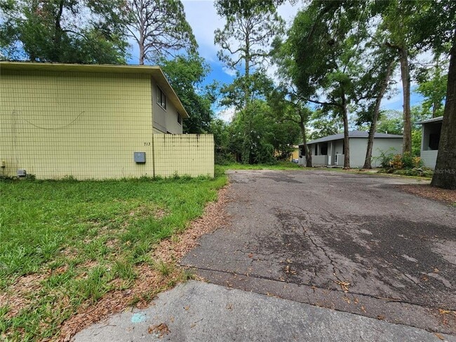 713 SW 69th St in Gainesville, FL - Building Photo - Building Photo