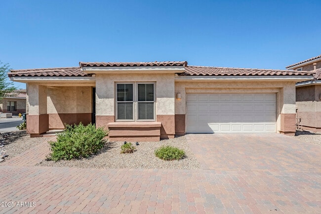property at 13562 W Cypress St